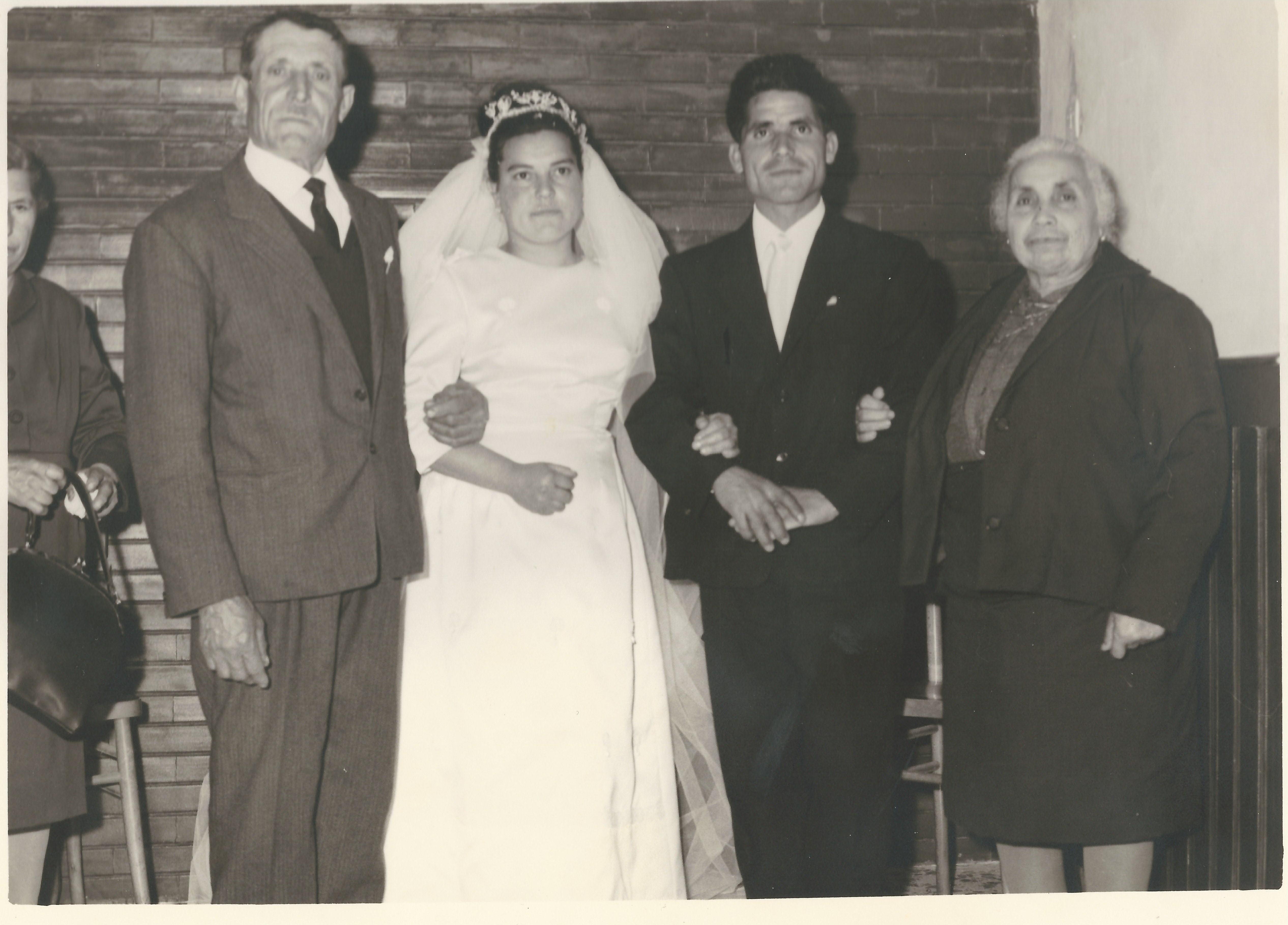 matrimoni_nellecorti - Matrimonio-di-Pezone-Silvestro-Pietro-e-Cantone-Olimpia-23-aprile-1966.jpg
